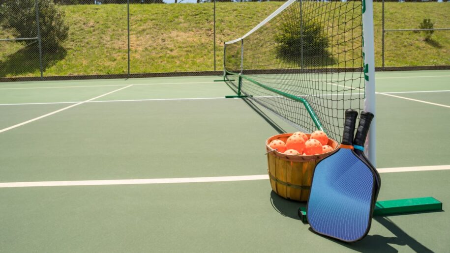 How Long Does A Game Of Pickleball Last?