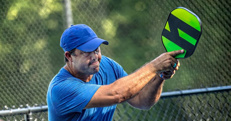 How To Hit Pickleball Forehand-A Complete Guide